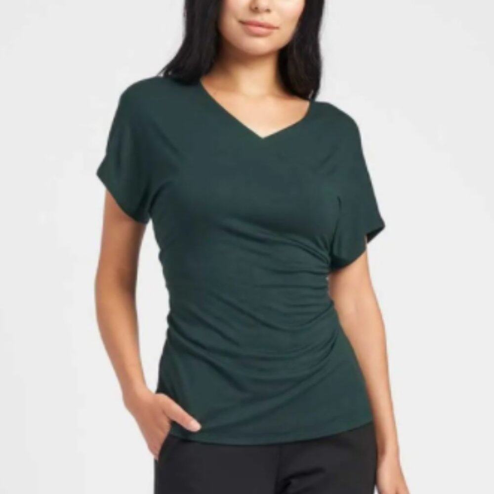 NWT Universal Standard Liquid Jersey Two-Way Cross Wrap Top Green XL 26 38 - Picture 2 of 9